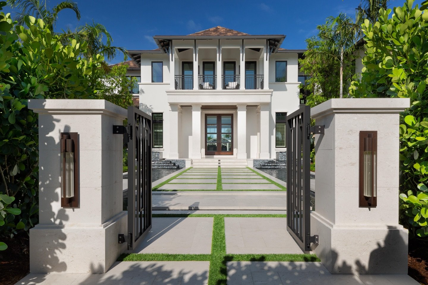 @sanctuary.by.lisakahn